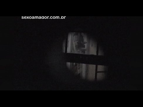 ❤️ Blondie blir hemligt videofilmad av en voyeur från grannskapet gömd bakom ihåliga tegelstenar Sexvideo at us sv.kassa-standupbar.ru ❌